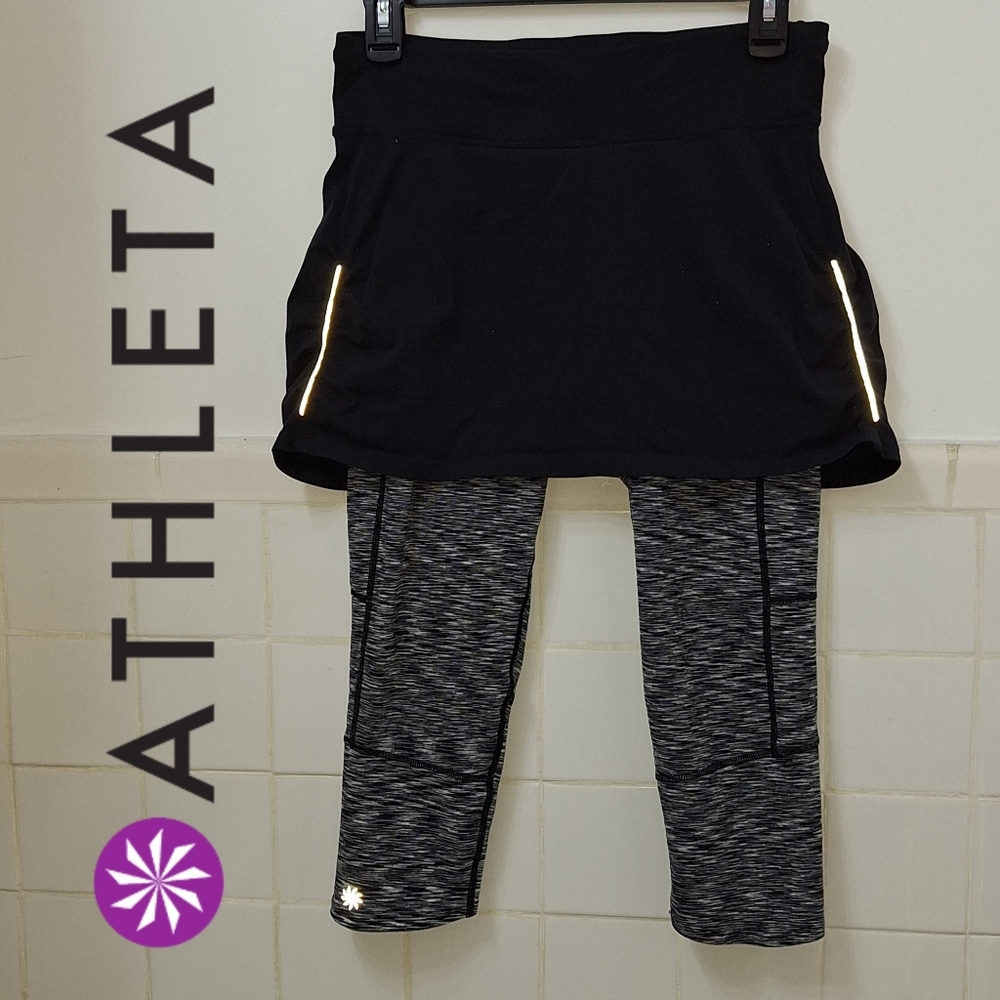 Athleta Aurora Contender 2 in 1 Skirt Capri Leggings Women's Size Small